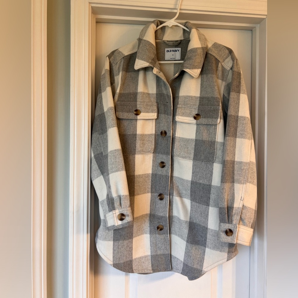 Old Navy white and gray checkered coat